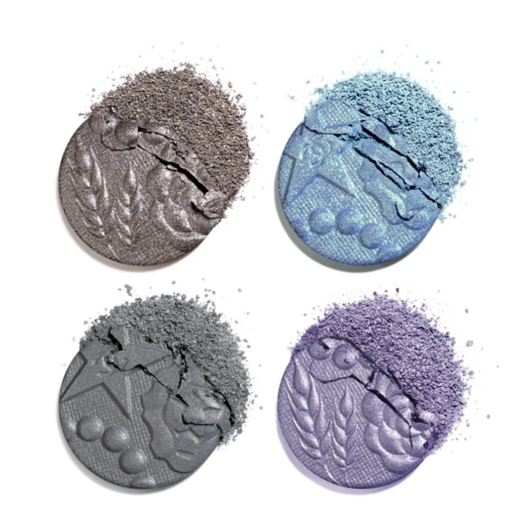 CHANEL HOLIDAY LES 4 OMBRES - Picture 5 of 6